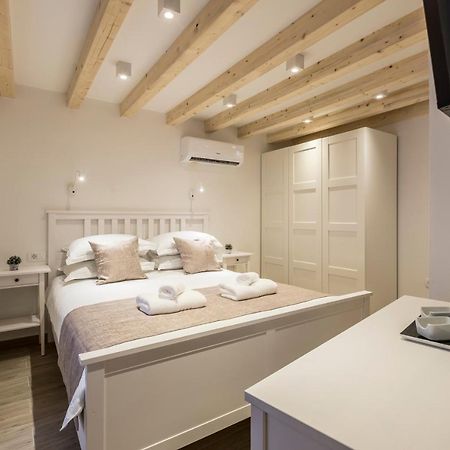 Cosmijeva Luxury Rooms Split Ngoại thất bức ảnh