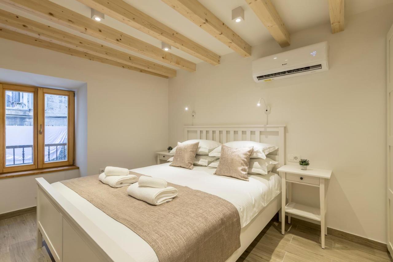 Cosmijeva Luxury Rooms Split Ngoại thất bức ảnh
